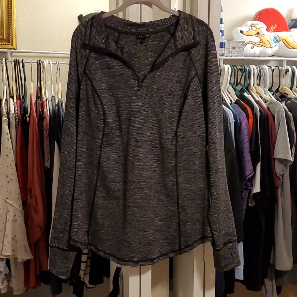 Torrid active jacket